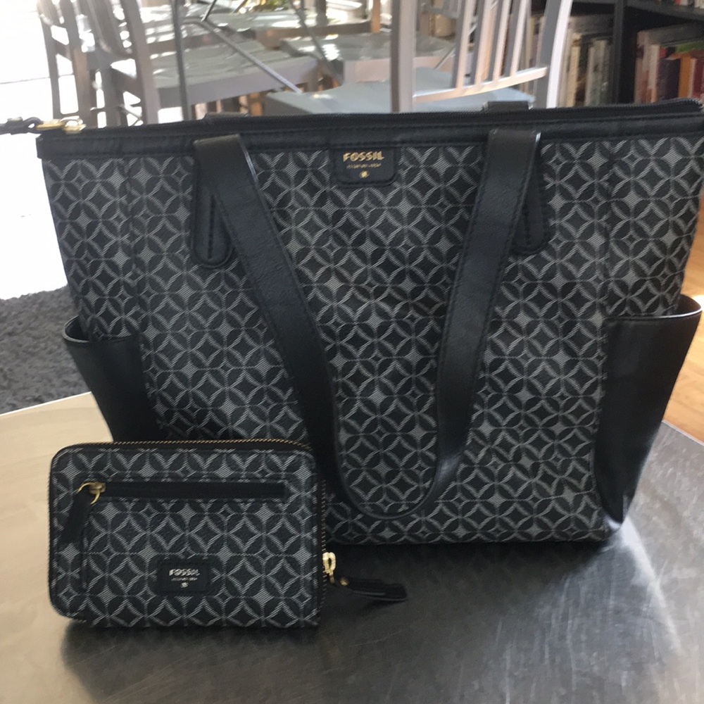 Fossil/ Signature/ Sydney/ Shopper/ Tote/w/Wallet/